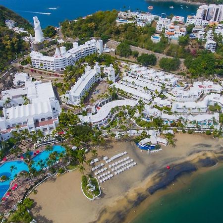 Las Hadas By Brisas مانزانيلو المظهر الخارجي الصورة Aerial view of Puerto Vallarta