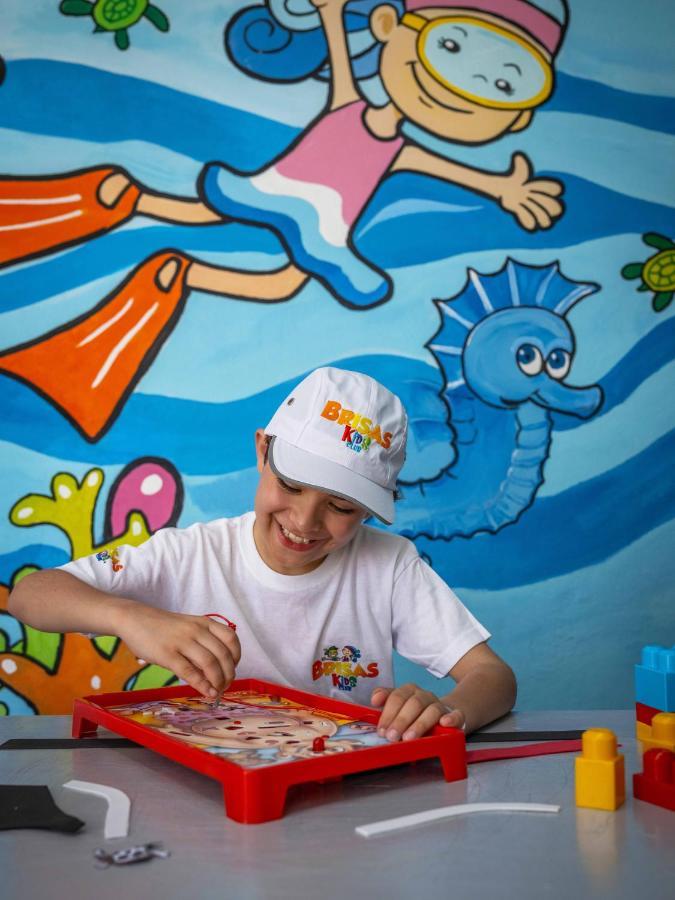 Las Hadas By Brisas مانزانيلو المظهر الخارجي الصورة Child at the DREAMS Center