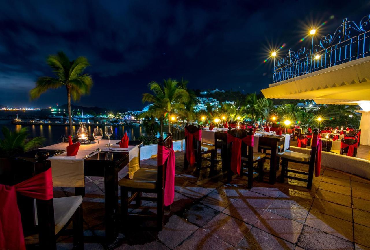 Las Hadas By Brisas مانزانيلو المظهر الخارجي الصورة The restaurant at the hotel