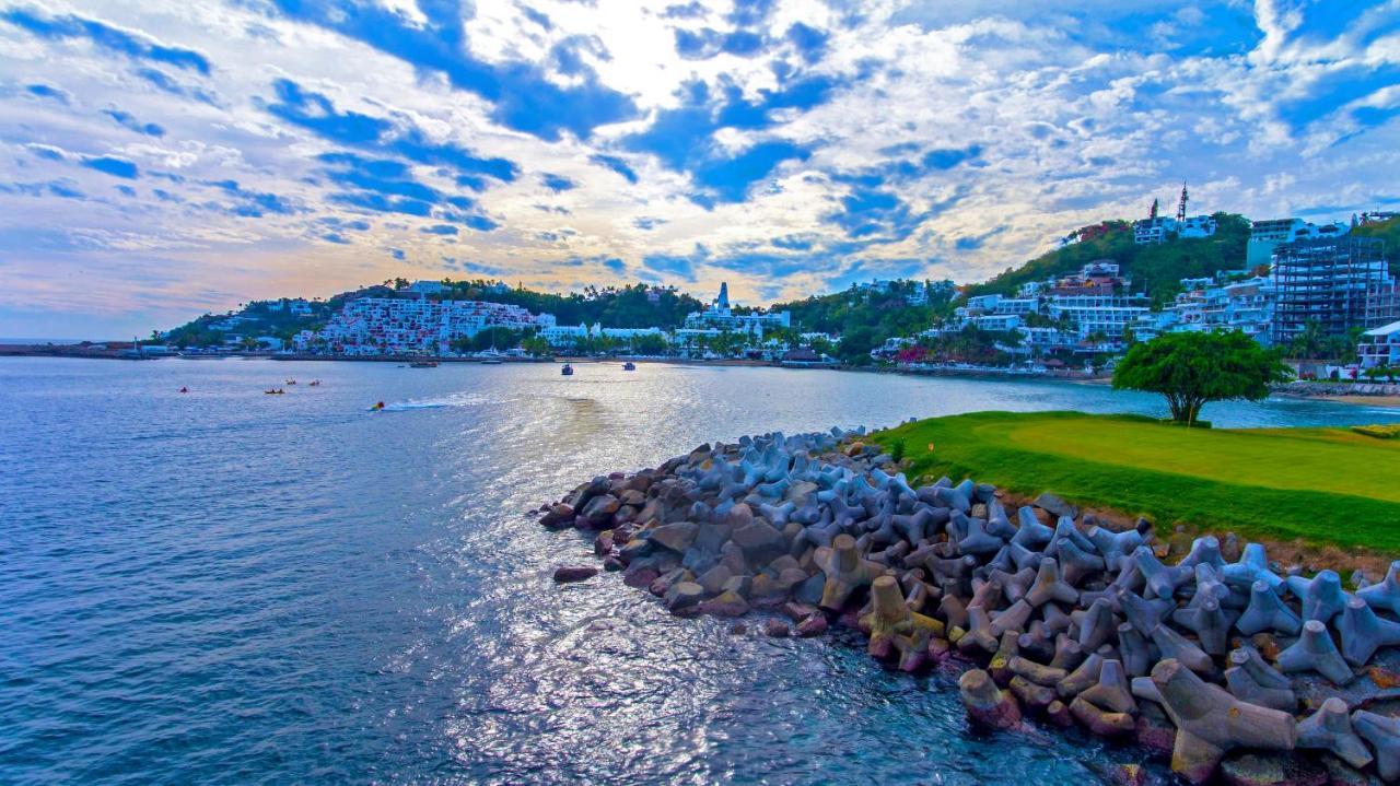 Las Hadas By Brisas مانزانيلو المظهر الخارجي الصورة View of the town from the ferry