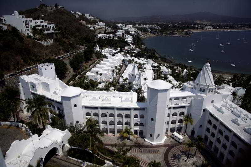 Las Hadas By Brisas مانزانيلو المظهر الخارجي الصورة Aerial view of the resort