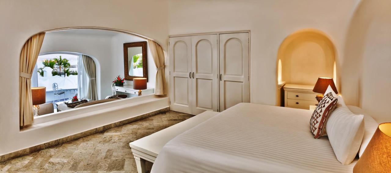 Las Hadas By Brisas مانزانيلو المظهر الخارجي الصورة A bedroom at the resort